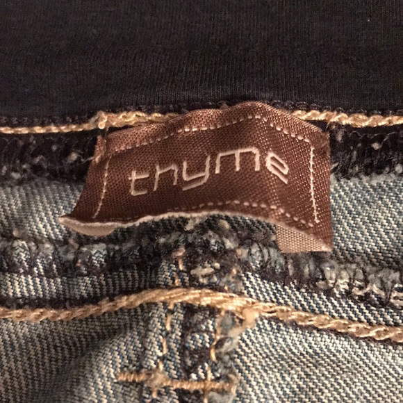 Thyme maternity medium capri jeans - Picture 5 of 6